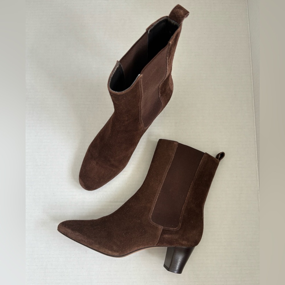 Ann Taylor Chocolate  Brown Chelsea Suede Heeled Boots Sz 7 - Picture 7 of 7